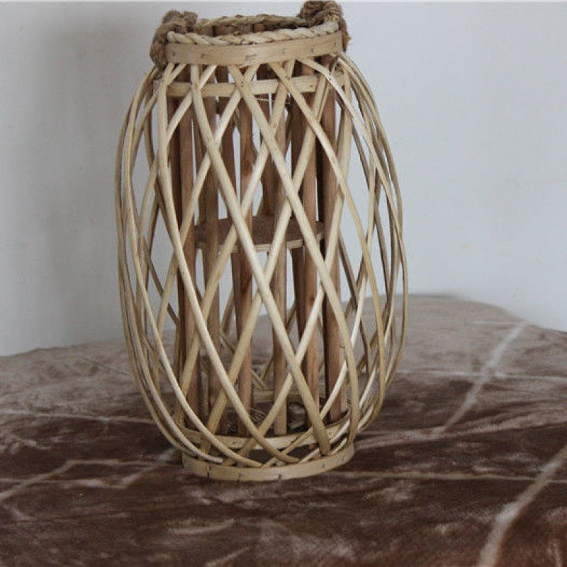 Chinese style bamboo hand-held wind lamp